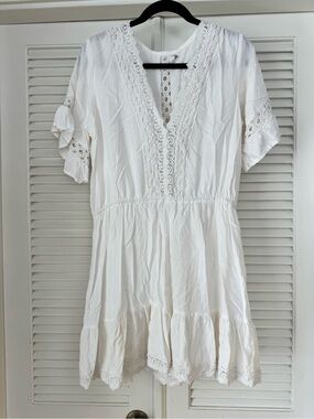 White Lace-Trim V-Neck Women’s Dress